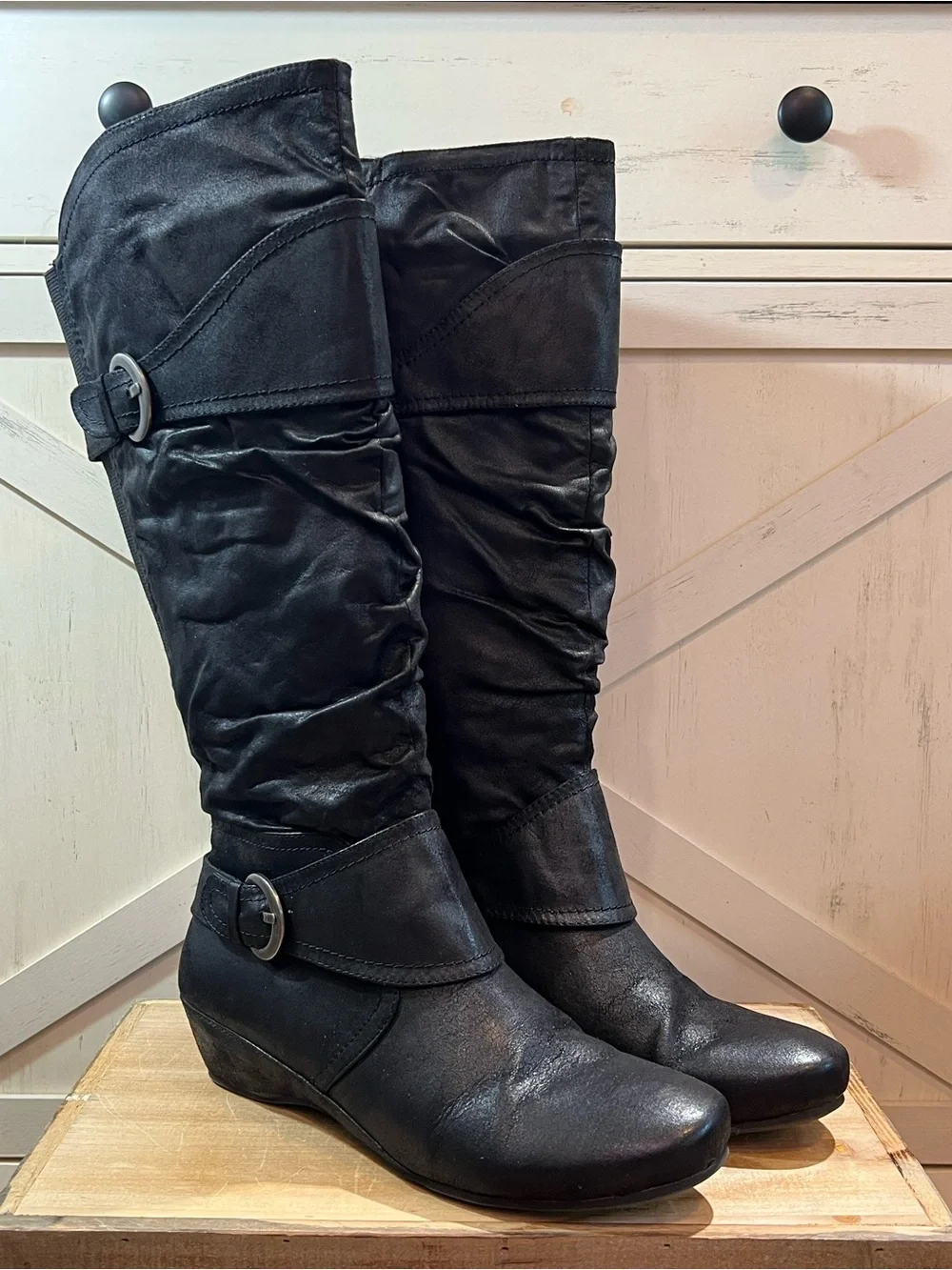Trensetter Black Slouchy Knee High Wedge Boots Buckle Straps Sz 9.5